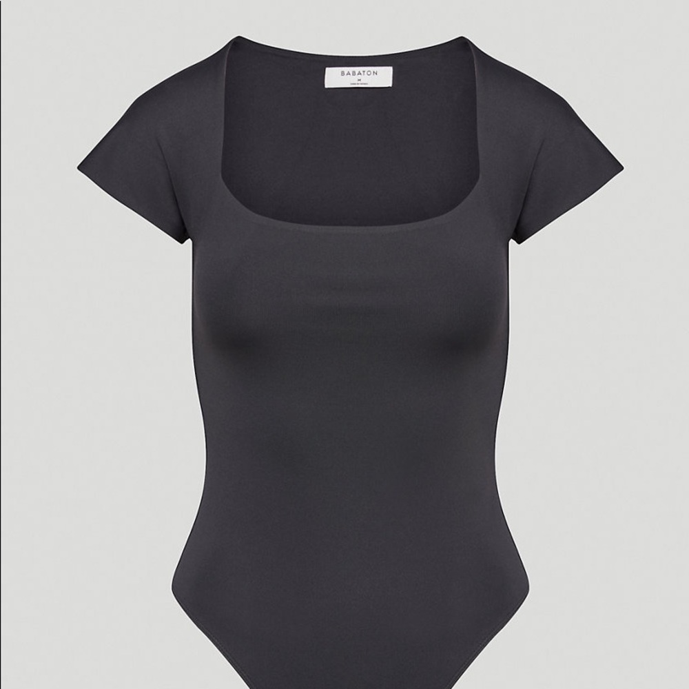 Aritzia Babaton Straight Neck Bodysuit